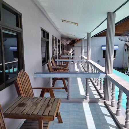 Rin Beach Resort Haad Rin Esterno foto