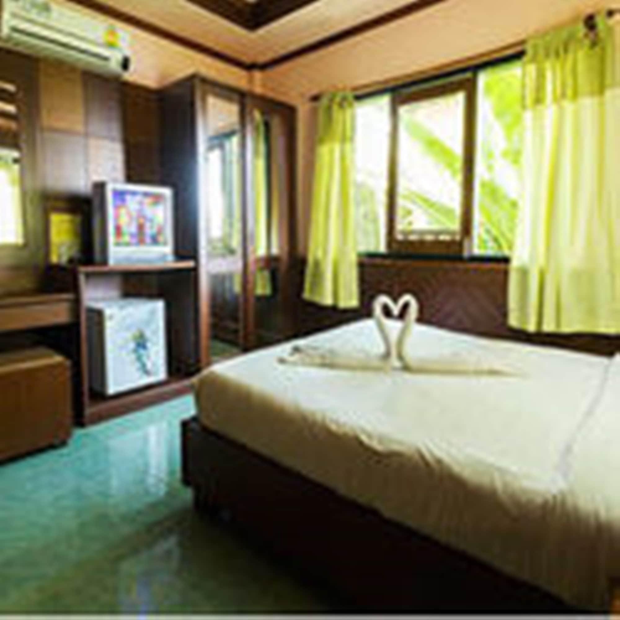 Rin Beach Resort Haad Rin Esterno foto
